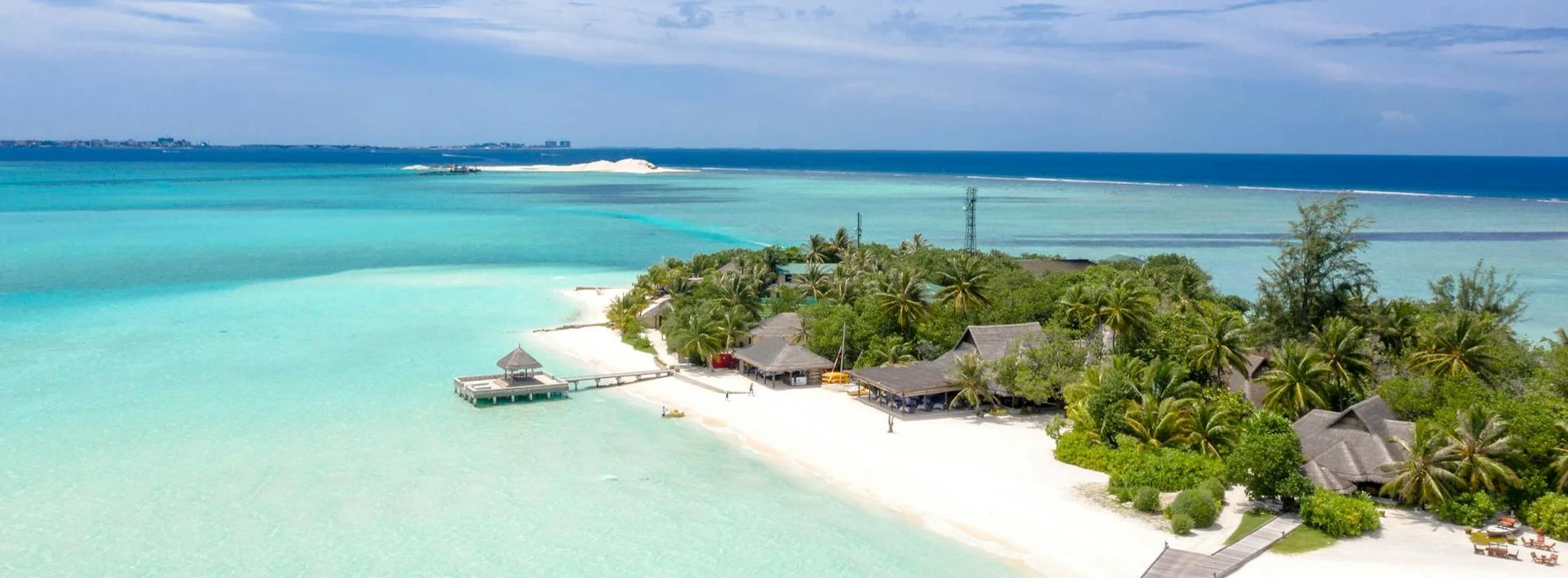 Island reef of a surrounding lagoon